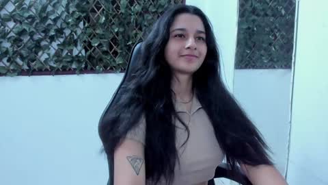 megan white 01  online show from January 19, 10:49 pm