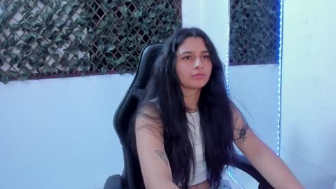 megan white 01  online show from February 3, 6:34 am