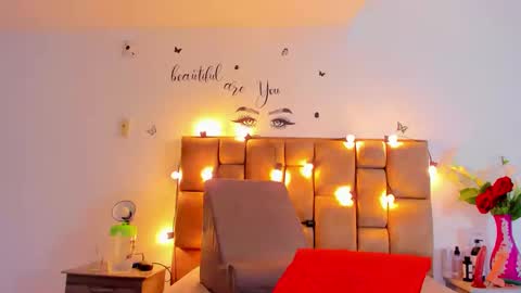 megan white 01  online show from September 12, 1:38 am