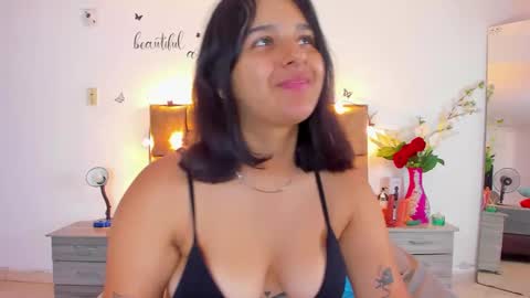 megan white 01  online show from September 24, 7:39 pm