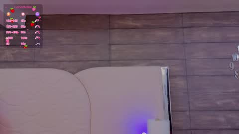 Megan  online show from February 10, 11:47 am