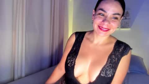Megan M online show from December 14, 2:23 am