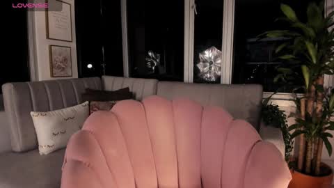 Mara online show from February 19, 10:12 am