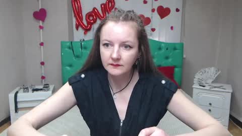 MeganPirs online show from April 14, 5:46 am