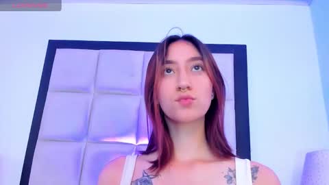 Snapshot of meganpresleyy chatting on February 12, 3:16 pm Megan Presley online show from February 12, 3:16 pm