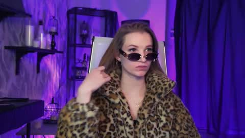 megan online show from February 22, 5:44 pm