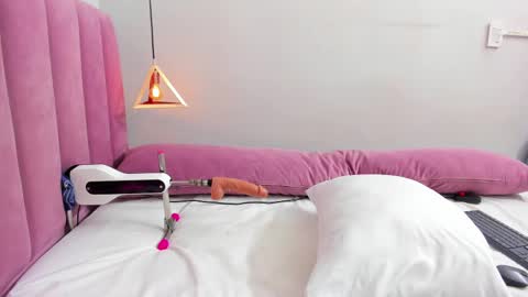 Megan  online show from October 15, 8:09 pm