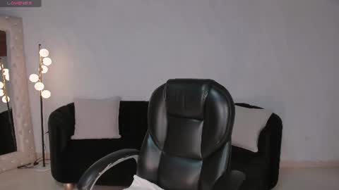 Megan online show from July 3, 11:27 am