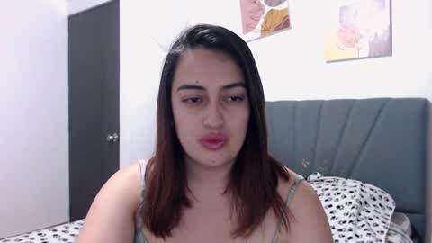 Snapshot of megansnow_ chatting on September 29, 3:22 am MEGAN online show from September 29, 3:22 am