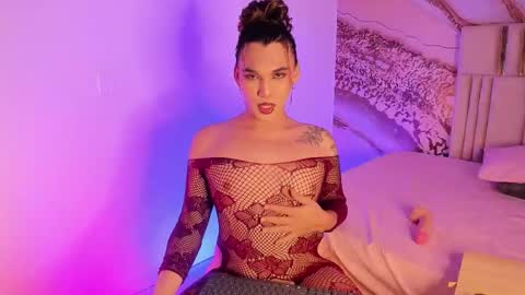 Snapshot of meganthedoll chatting on October 16, 8:21 pm Meghan the doll online show from October 16, 8:21 pm