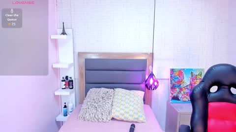 M E G A N  online show from January 10, 3:30 am