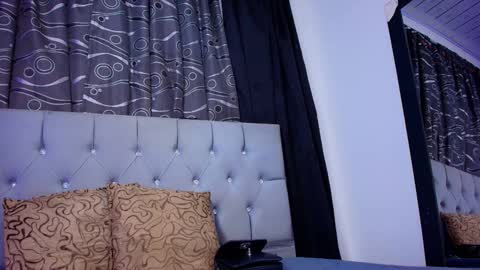 meggan online show from November 4, 4:33 am