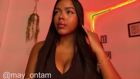     online show from December 4, 7:00 pm