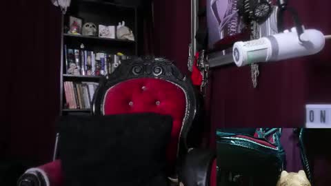 Goddess Sara online show from June 25, 1:38 am