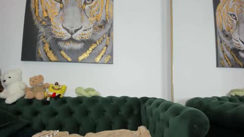 Snapshot of megpalmer chatting on January 17, 12:43 pm megpalmer online show from January 17, 12:43 pm