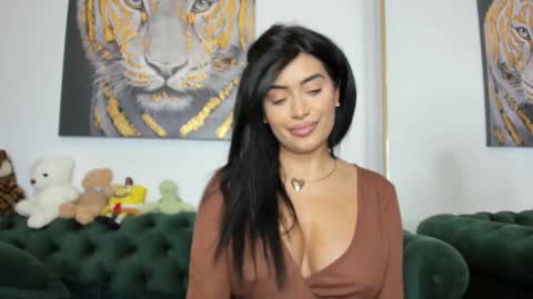 Snapshot of megpalmer chatting on February 20, 7:47 pm megpalmer online show from February 20, 7:47 pm