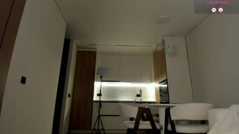 Mei online show from May 11, 12:38 am