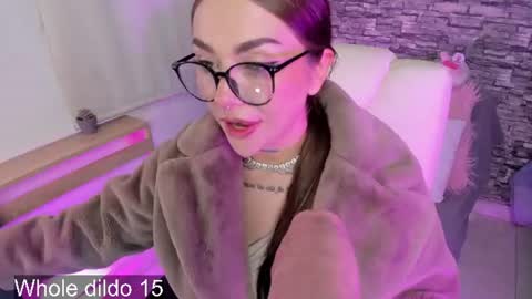 MELISSA online show from August 3, 1:26 am