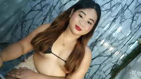 mei_sofia online show from April 6, 3:35 pm