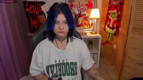 mekurisu online show from December 11, 1:37 am
