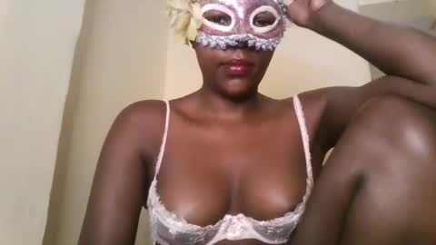 mel online show from February 16, 11:48 pm