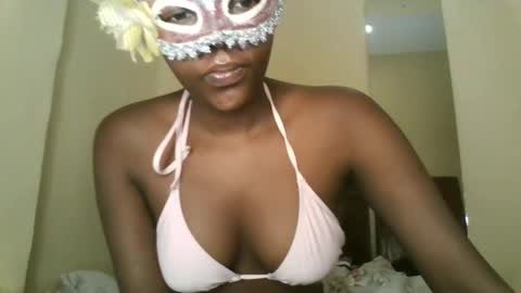 mel online show from February 25, 4:03 am