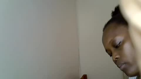 Snapshot of mel_shee chatting on November 2, 12:07 pm mel online show from November 2, 12:07 pm