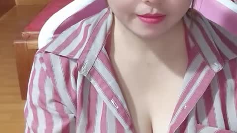 mela7386 online show from January 16, 10:19 am