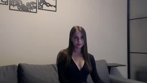 Snapshot of meladams chatting on September 22, 8:33 pm meladams online show from September 22, 8:33 pm