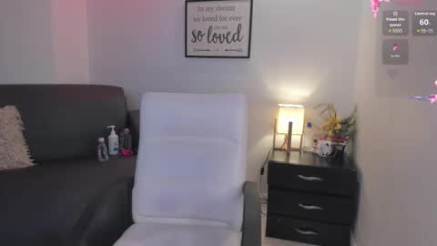 melan_owen online show from October 15, 10:59 am