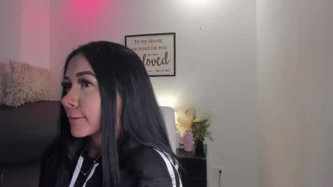 melan_owen online show from January 14, 10:54 am