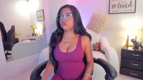 melan_owen online show from July 3, 11:05 am