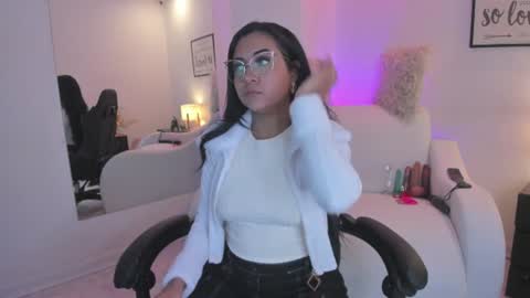 melan_owen online show from July 6, 11:07 am