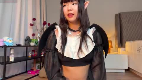 Snapshot of melana_love chatting on October 31, 11:33 am Melana online show from October 31, 11:33 am