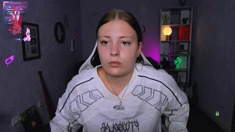 Snapshot of melani_bumm chatting on September 22, 5:42 am melani_bumm online show from September 22, 5:42 am