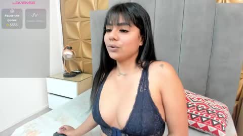 Melani online show from February 17, 1:42 pm