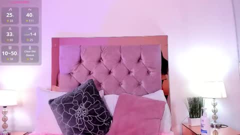 Melanie online show from December 1, 11:37 am