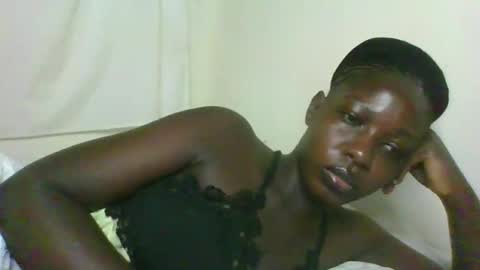 melanie_bae1 online show from May 10, 3:28 pm