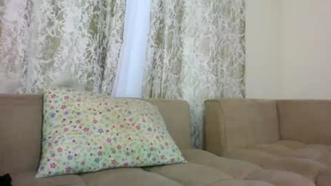 melanie_bae1 online show from July 17, 8:54 am