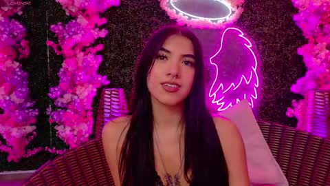 Snapshot of melanie_bianco chatting on September 26, 3:10 am Melanie online show from September 26, 3:10 am