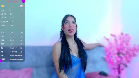 Snapshot of melanie_bianco chatting on February 9, 11:20 pm Melanie online show from February 9, 11:20 pm