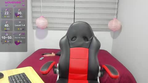 Melanie  online show from February 15, 10:33 am