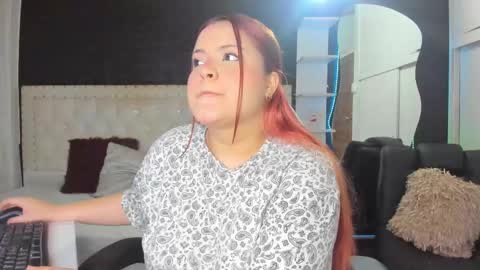 Melanie  online show from March 11, 4:10 am