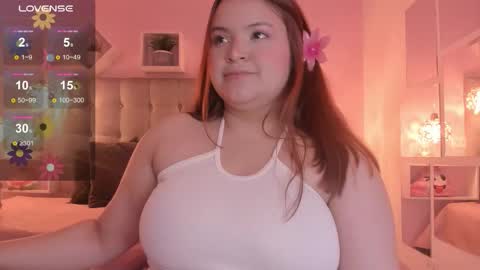 Melanie  online show from October 3, 4:31 am