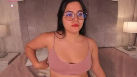 Melanie online show from May 30, 12:19 am