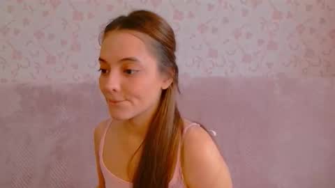 MelanieAlves online show from September 22, 6:04 am