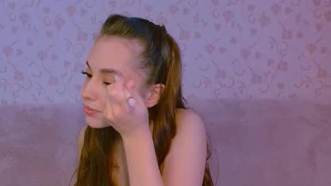MelanieAlves online show from September 29, 1:38 pm