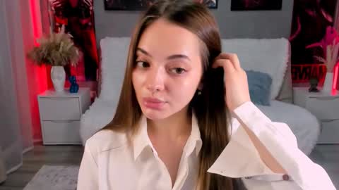 MelanieAlves online show from October 7, 2:20 am
