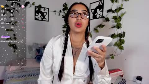 Melanie online show from October 9, 11:47 pm