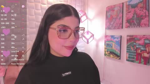 melaniegrayx online show from December 18, 2:23 pm